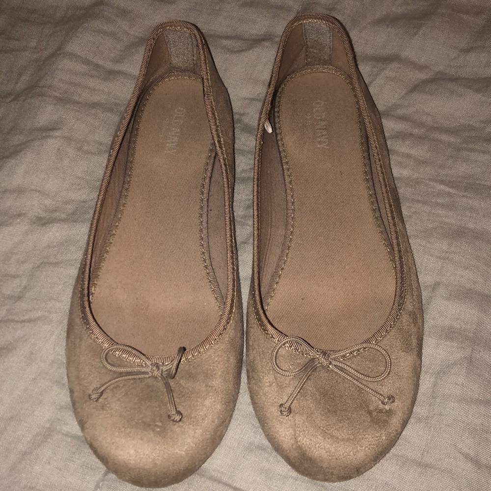 Old navy flats